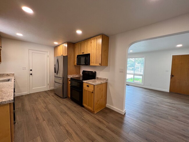 Building Photo - 545be