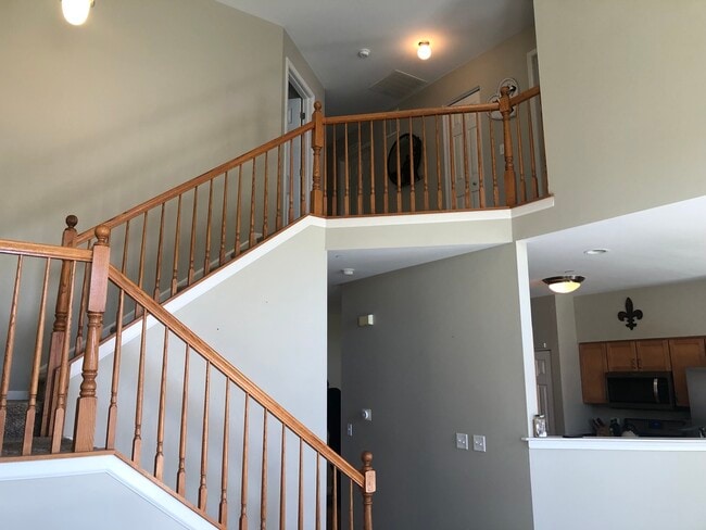 Building Photo - 1008 Berry Path Trail