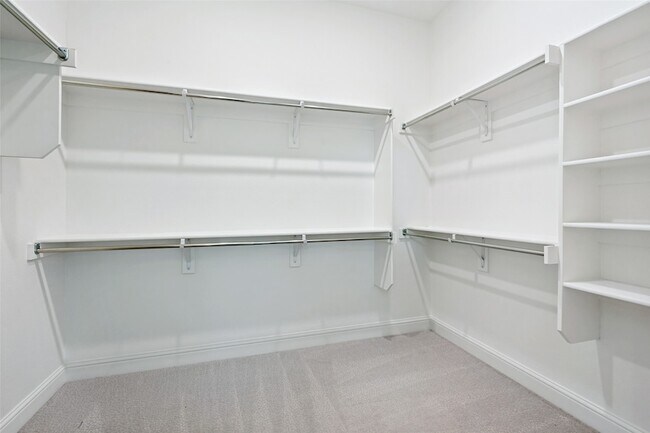 Building Photo - 4565 Stone Valley Trl