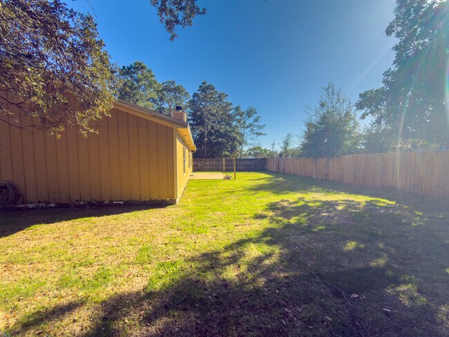 Building Photo - 2109 Bellmeade Cir