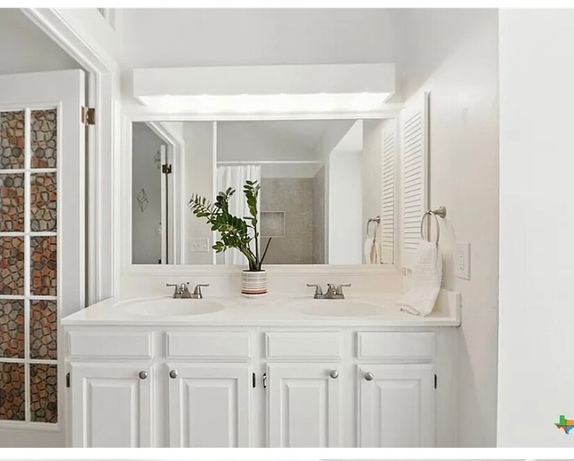 Building Photo - 9739 Wagon Train