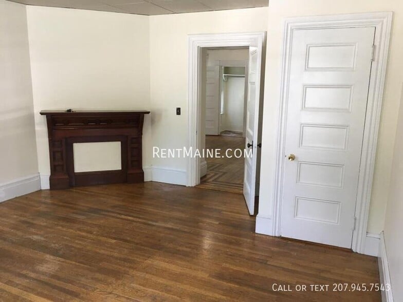 Building Photo - 36 Third St Apt.