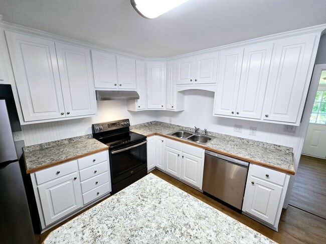 Building Photo - For Rent – Updated 3 Bedroom, 2 Bath Brick...