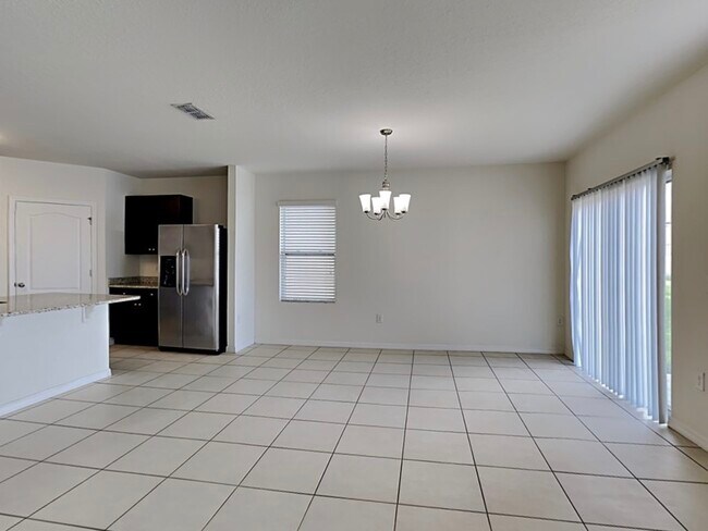Building Photo - 320 Aberdeen Dr