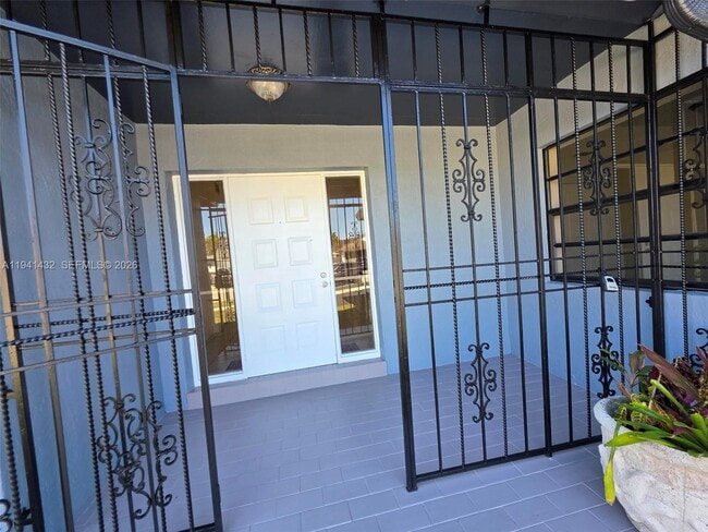 Building Photo - 15238 SW 58th Terrace