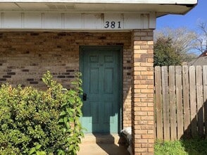 Building Photo - 381 Windermere Blvd