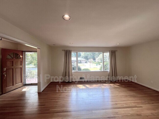 Building Photo - 1314 Nalley Cir