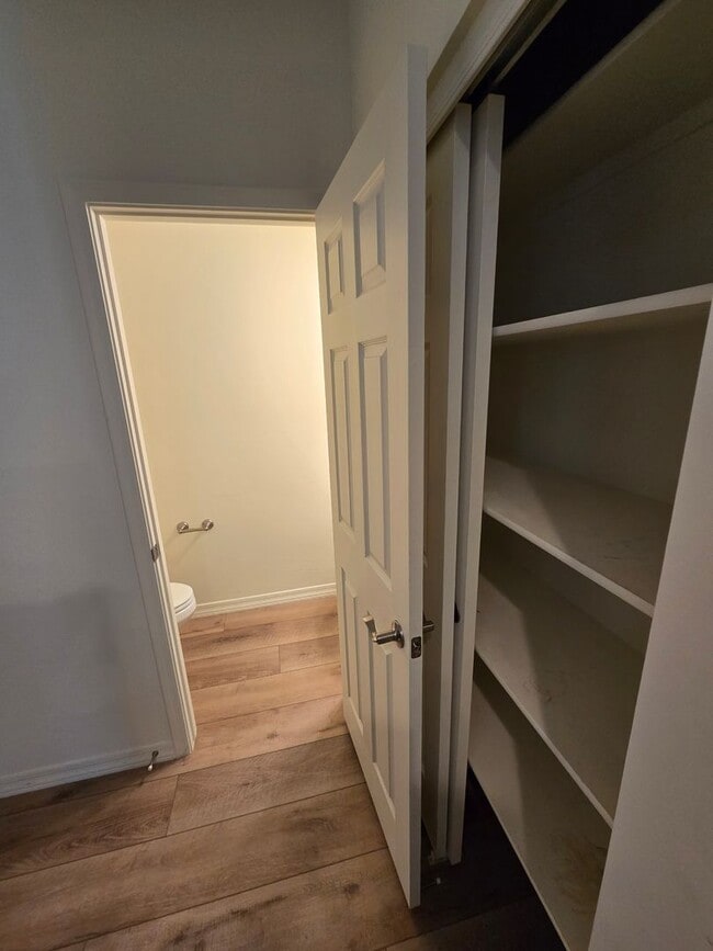 Building Photo - Beautiful, Newly-Built, Townhouse w/A/C & ...