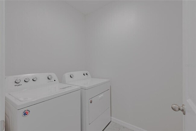 Building Photo - 2855 Maiden Grass Isle