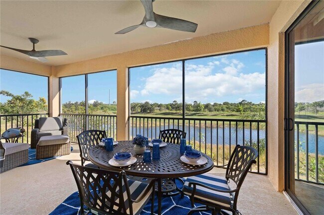 Building Photo - 10817 Tarflower Dr