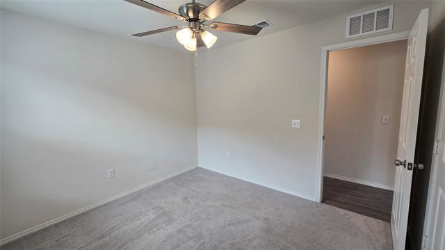 Building Photo - 1121 Waggoner Dr
