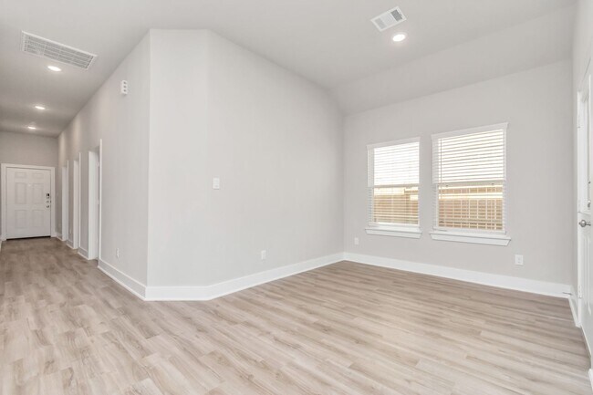 Building Photo - Welcome to the Beech — Streamlined Single-Story Living.