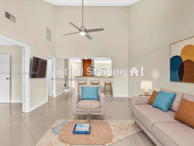 Building Photo - 10323 Hidden Springs Ct