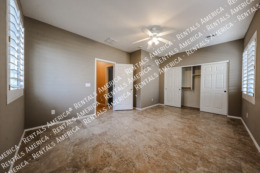 Building Photo - 8351 W Rosewood Ln