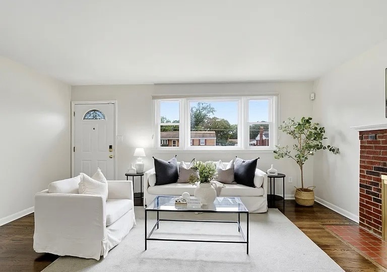 Building Photo - 7201 Loch Raven Rd