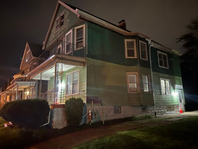 Building Photo - 375 Military Rd