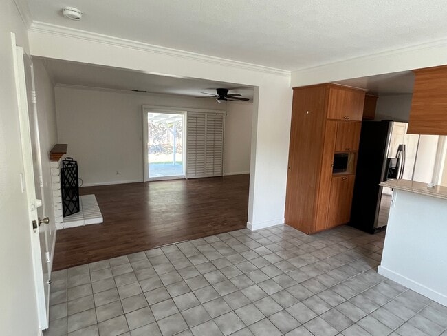 Building Photo - 3187 Calle Quebracho