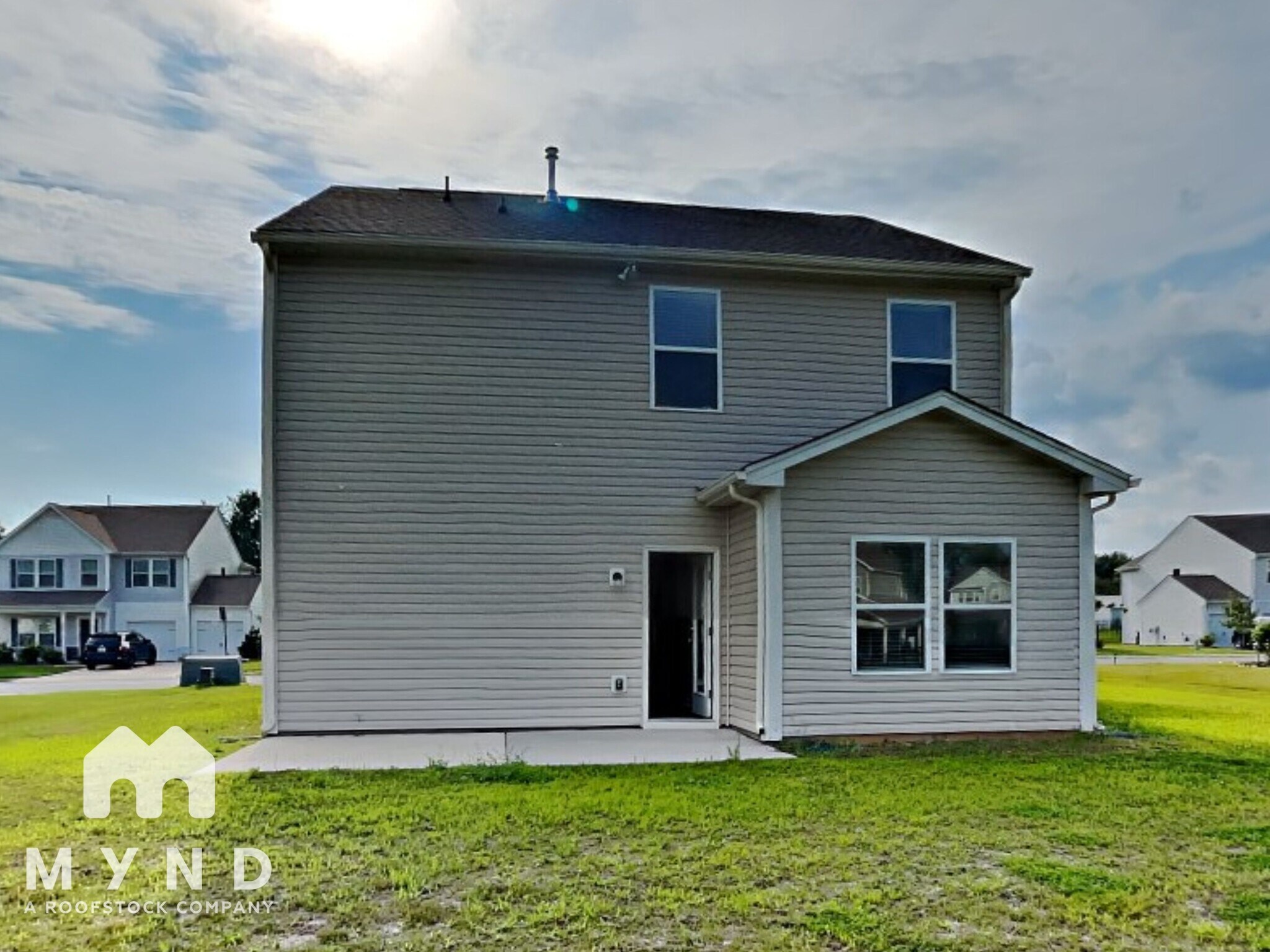 Building Photo - 2015 Creeks Landing Dr