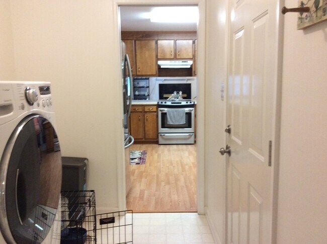 Building Photo - 3913 Vass Ln