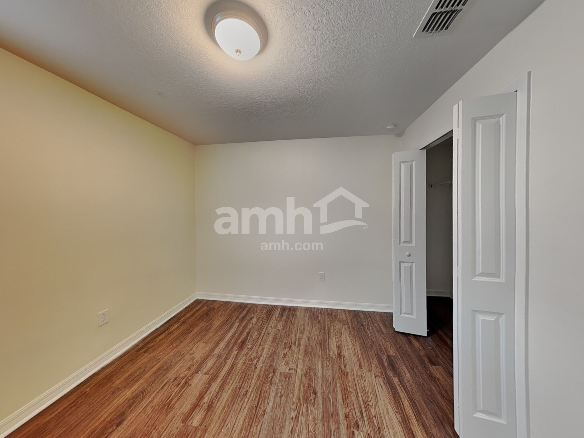 Building Photo - 10435 Carloway Hills Dr