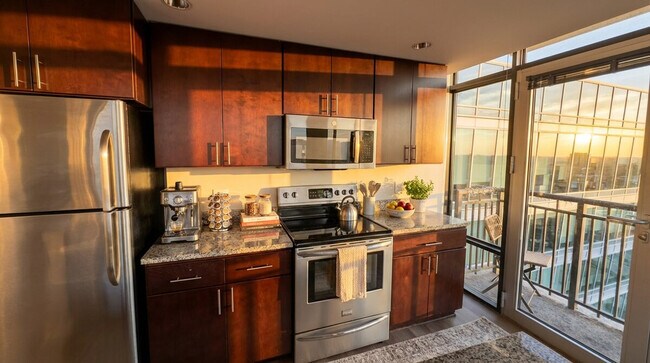 Building Photo - 1901 9th St NW