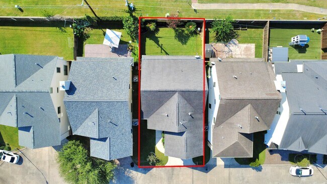 Building Photo - 1493 Silverado Dr