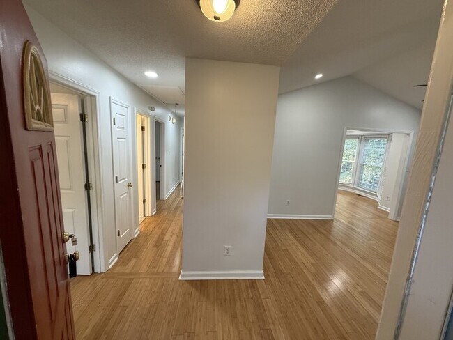 Building Photo - 304 Aqua Marine Ln