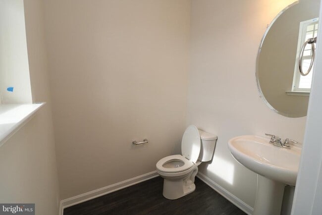 Building Photo - 96 S Marshview Terrace