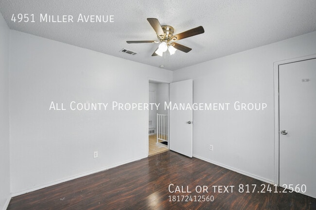 Building Photo - 4951 Miller Ave