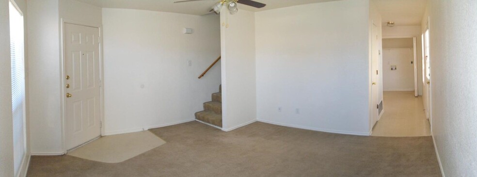 Building Photo - 4411 Jeff Scott Dr