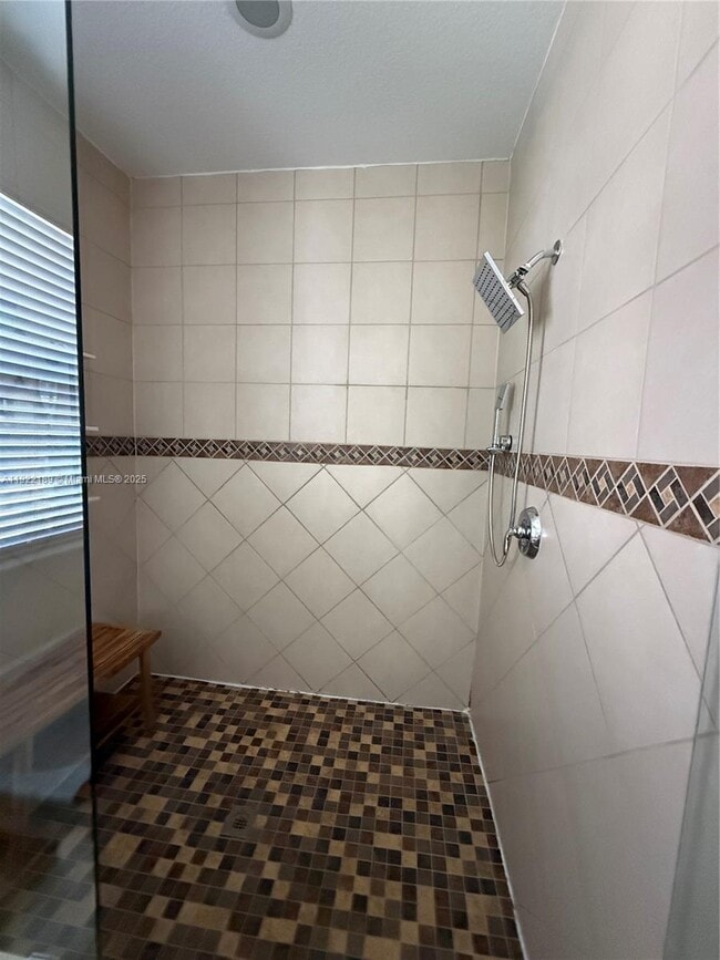 Building Photo - 9823 W 34th Ln