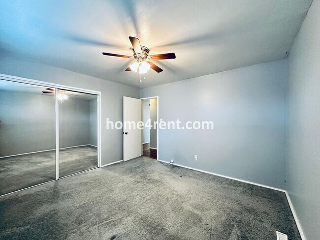 Building Photo - Charming Ranch Style, Prairie Village Home w/ a Fenced Yard, Updated Baths, and All Appliances In...