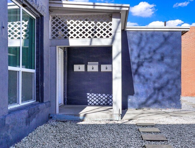 Building Photo - 1021 Myrtle Ave
