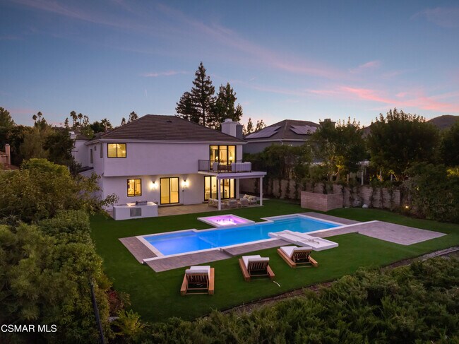 Building Photo - 24005 Clarington Dr