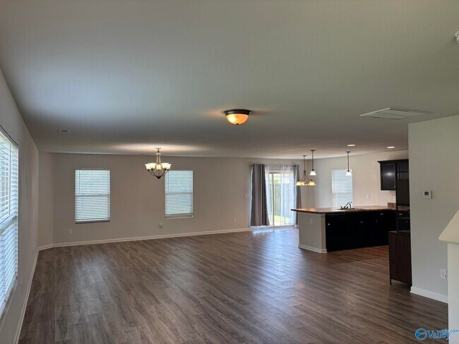 Building Photo - 101 Winstead Cir