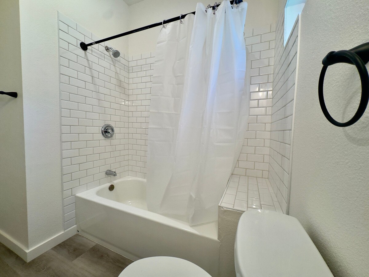 Building Photo - 3641 West St