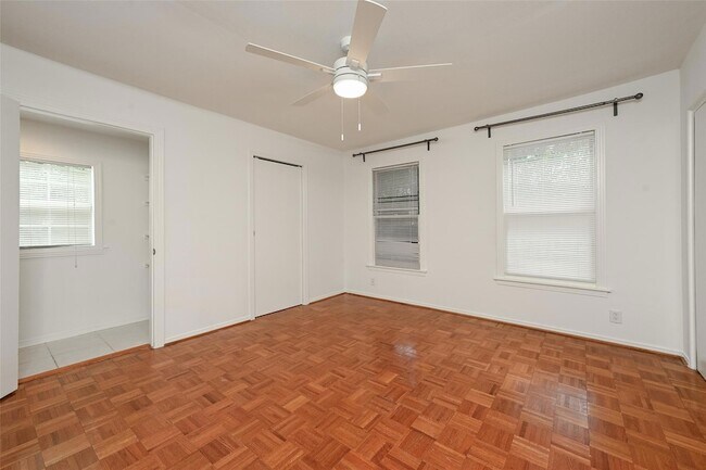 Building Photo - 2110 Westover Rd