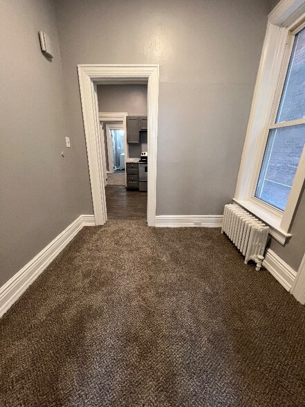 Building Photo - 176 Remsen St