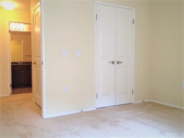 Building Photo - 1210 SCHOLARSHIP-