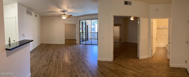Building Photo - 1701 E Colter St