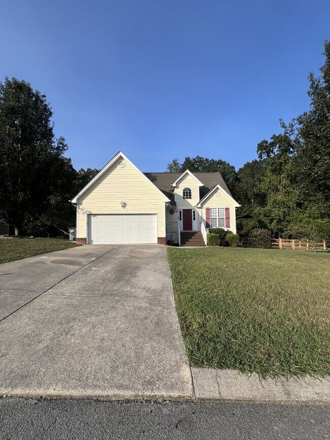 Building Photo - 7475 British Rd