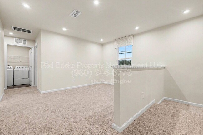 Building Photo - 1506 Gutter Br Dr