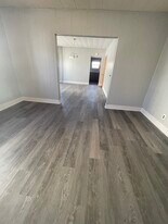 Building Photo - 9 N 4th St