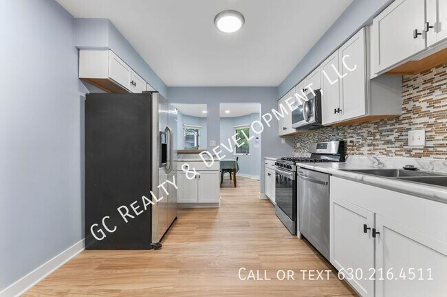 Building Photo - 1227 Ranchview Ct