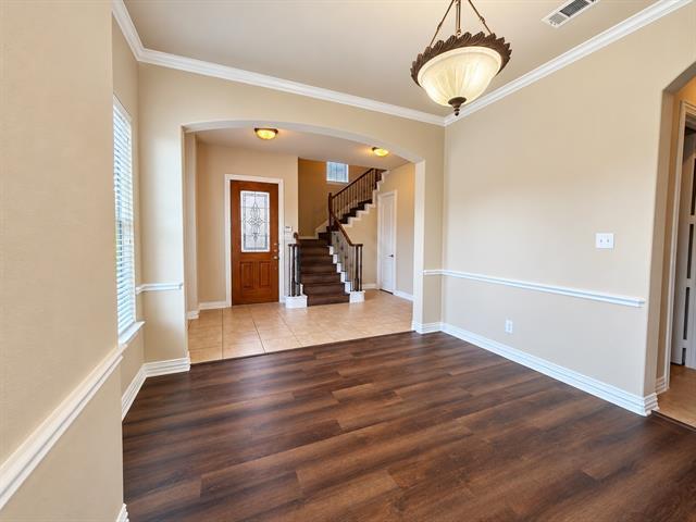 Building Photo - 1572 Barksdale Dr