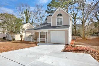 Building Photo - 1052 Autumn Crest Dr