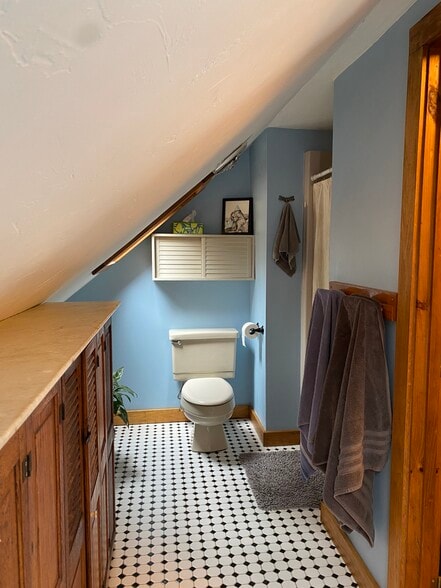 Building Photo - 326 Reservoir Dr