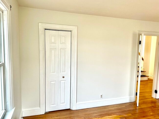 Building Photo - 365 N Bedford St