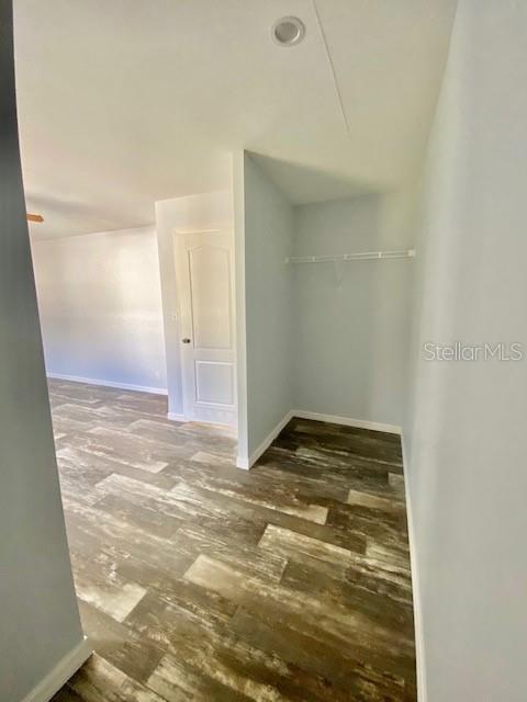 Building Photo - 2917 Kingswood Cir