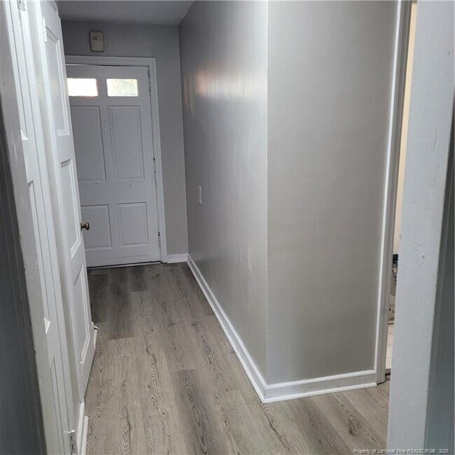 Building Photo - 1917 Catawba St